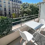 Cosy Studio Near The Eiffel Tower